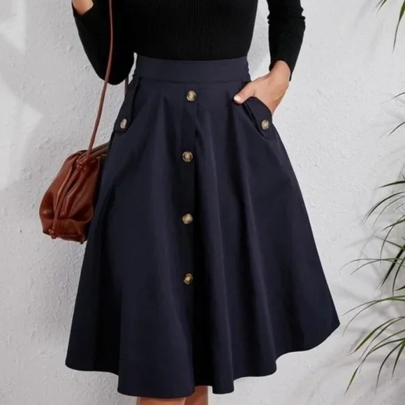 Navy skirt with buttons online